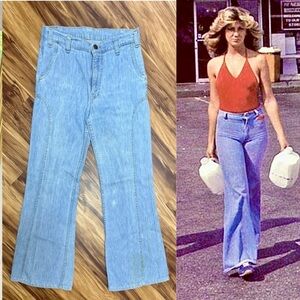 Vintage Original 70s Levi’s Stratus Light Blue Flare Jeans